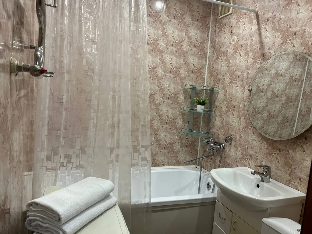 Квартира Апартаменты Чей Чемодан 2х комн — Омск