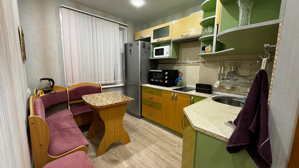 Квартира со свежим ремонтом в Ленинском районе