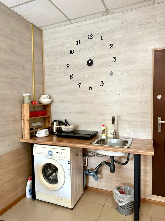 Апартаменты на 12 человек с отдельным входом в центре города и парковк