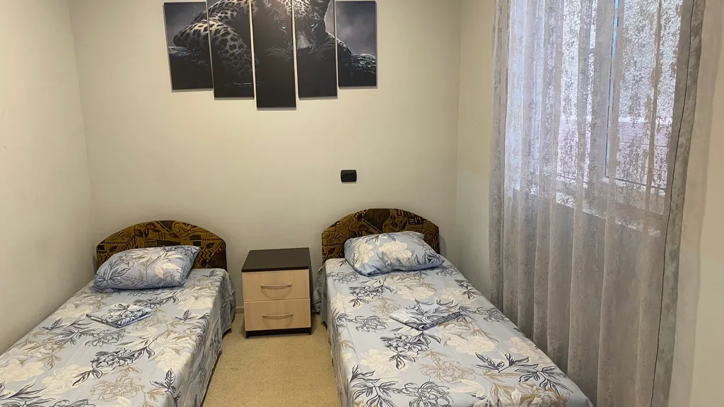 Двухкомнатные аппараты на четверых человек