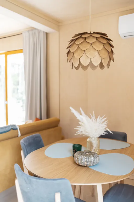 Уютный семейный дом в сосновом лесу