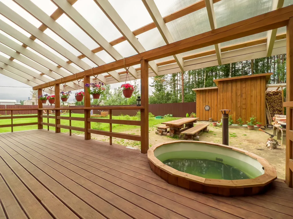 Коттедж Дом с баней и купелью — Агалатово