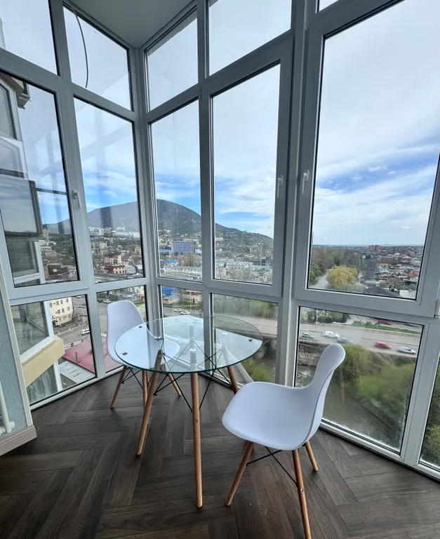 Квартира Евродвушка в центре с панорамными видами на Машук и реку — аренда посуточно в Пятигорск