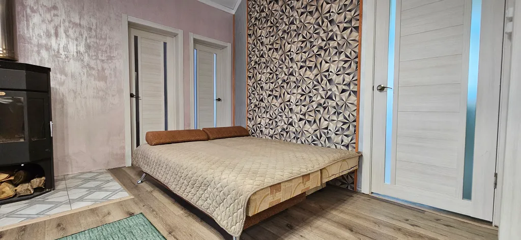 Дом с видом на горы и лес