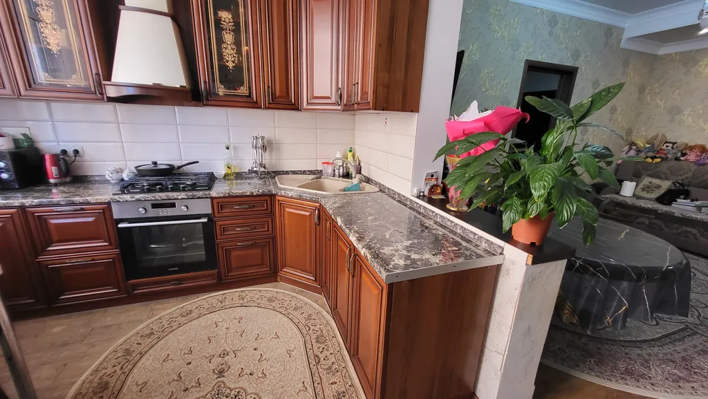 Уютная квартира рядом с морем (15 минут пешком)