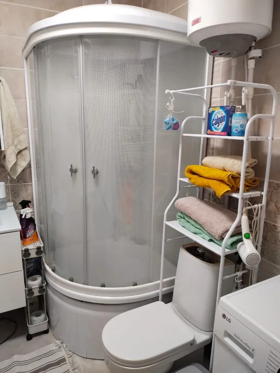 Домик у реки