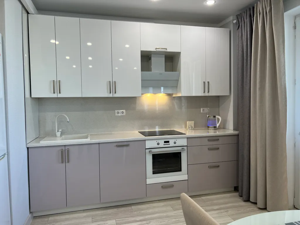 Белая Студия в Sunrise City