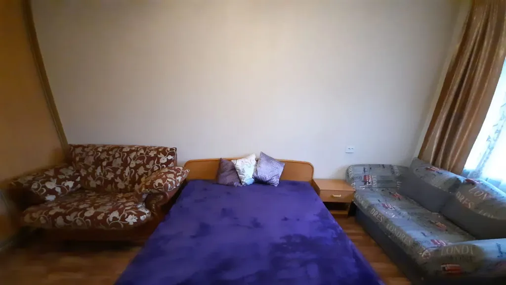 Удобная квартира в районе областной больницы — аренда посуточно в Южно-Сахалинск