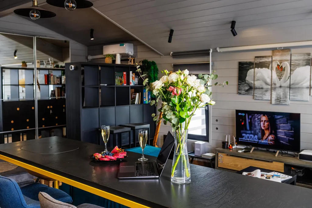 Коттедж Уютный дом с баней, вблизи водохранилища — Лопотово