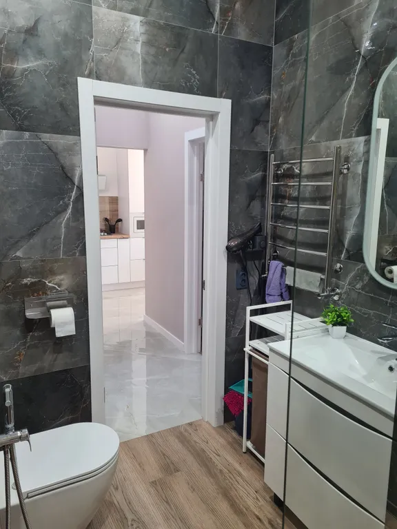 Квартира с евроремонтом в 10 минутах от моря