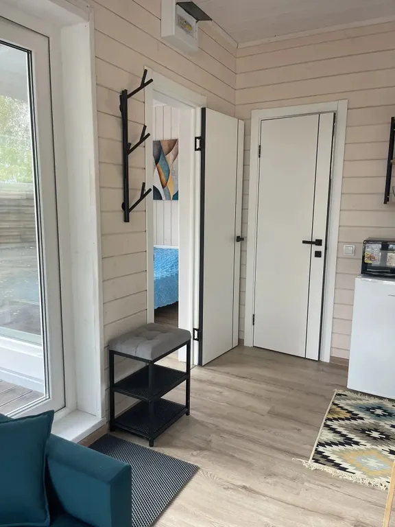 Дом на берегу озера