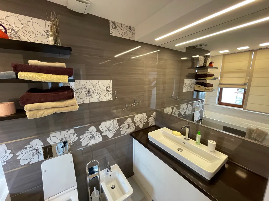 Большая квартира в центре ЖК Лотос с видом на море и горы