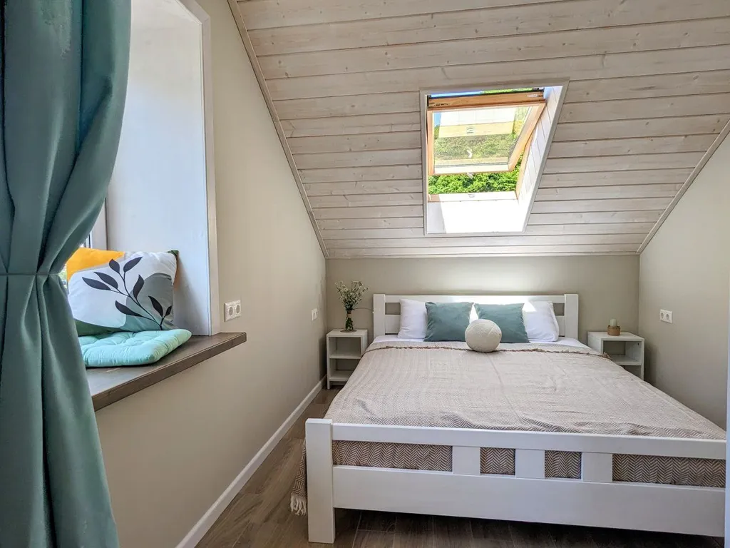 Роскошные двухуровневые апартаменты с панорамным видом на горы