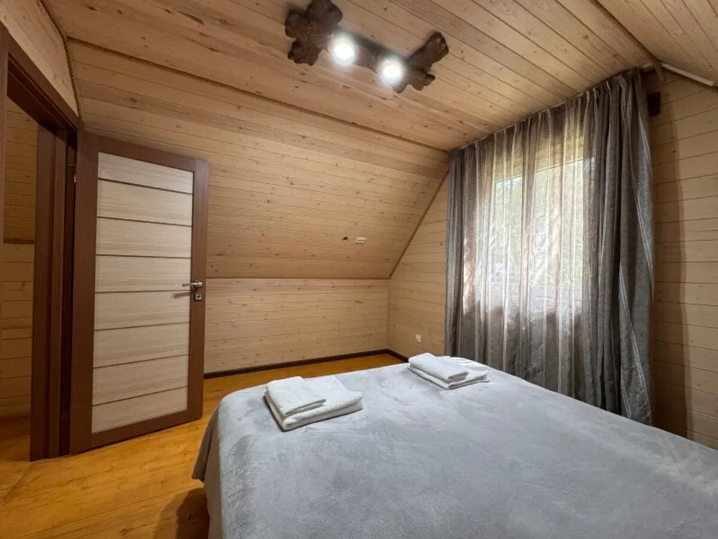 4-комнатный Дом