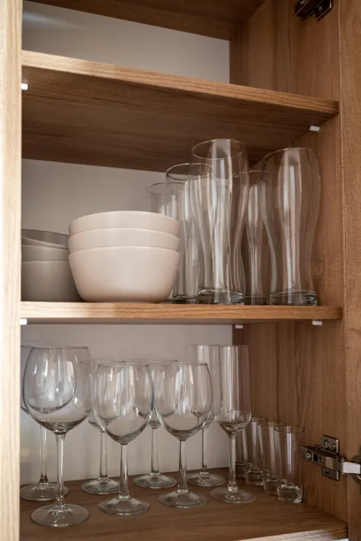 Четырехкомнатная у моря с дорогим ремонтом и видом на море