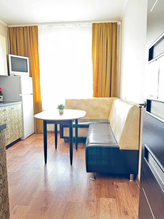 Омск Кировский у ТЦ Мега