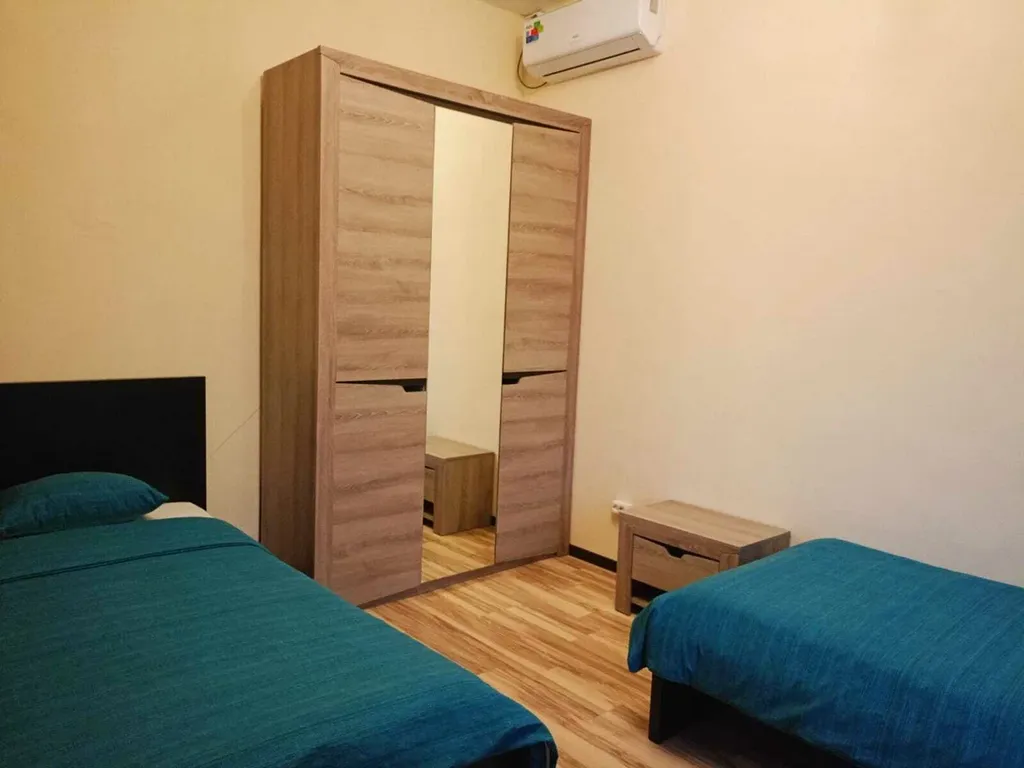 Квартира Трехкомнатная квартира — Новороссийск