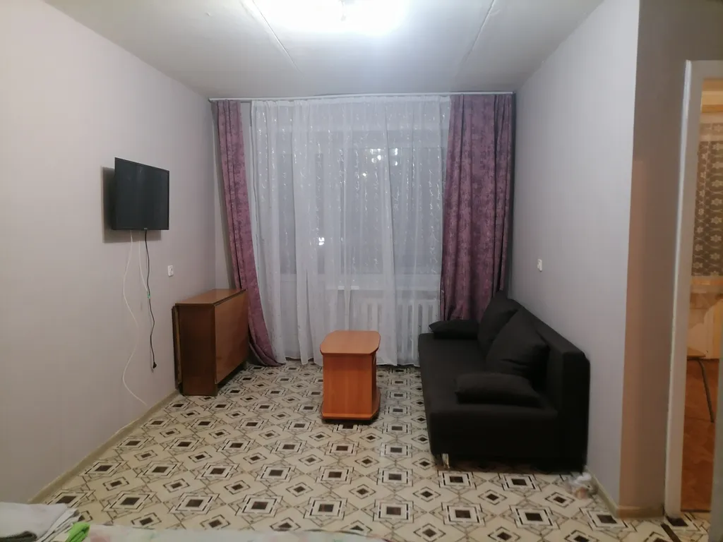 1-комнатная Квартира — аренда посуточно в Пермь