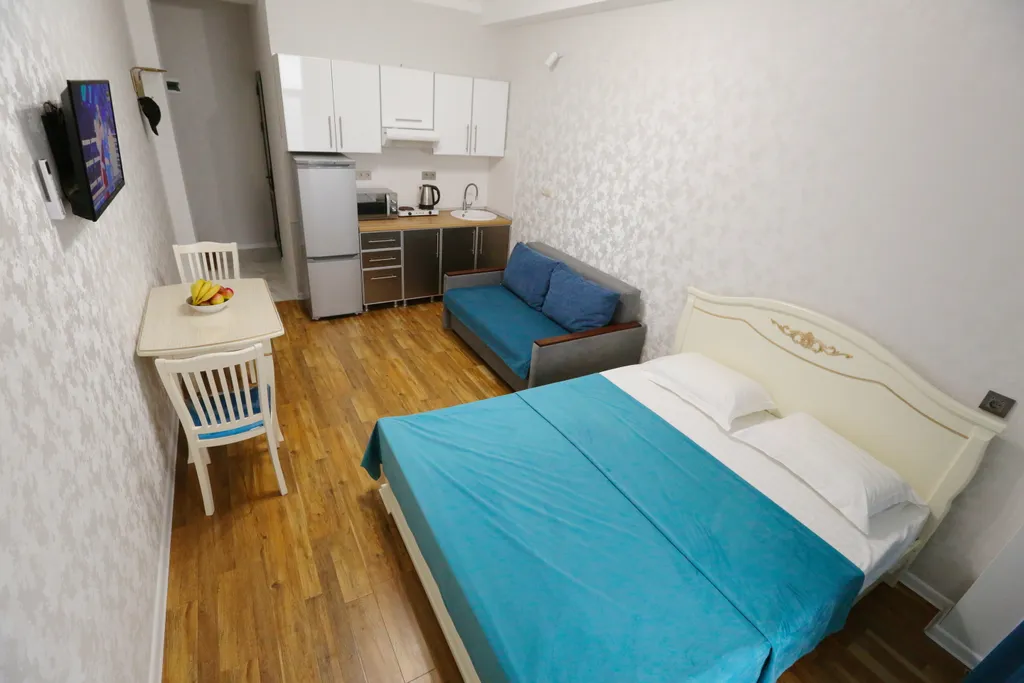 Студия с видом на море в 20 метрах от берега