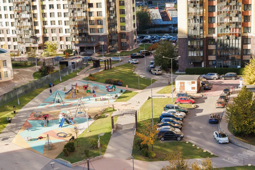 4-комнатная Квартира