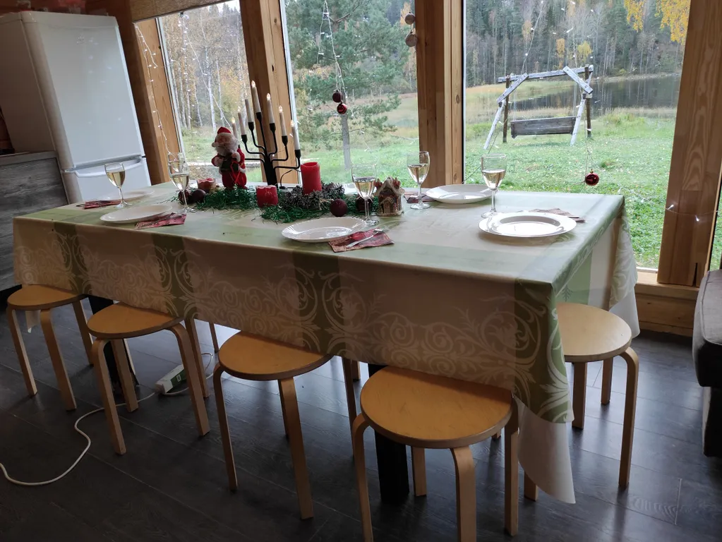 Солнечный с дровяной сауной