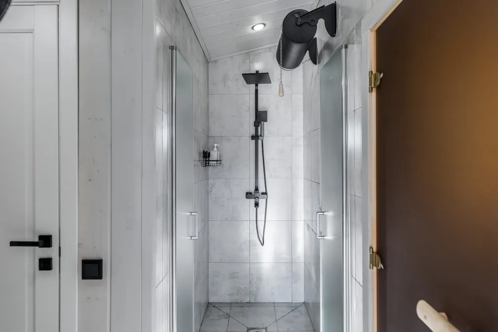 Коттедж Загородный дом с видом на лес — Брёхово