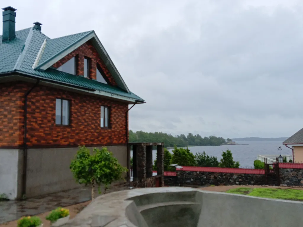Уютный коттедж в городе Выборг с видом на финский залив и терассой
