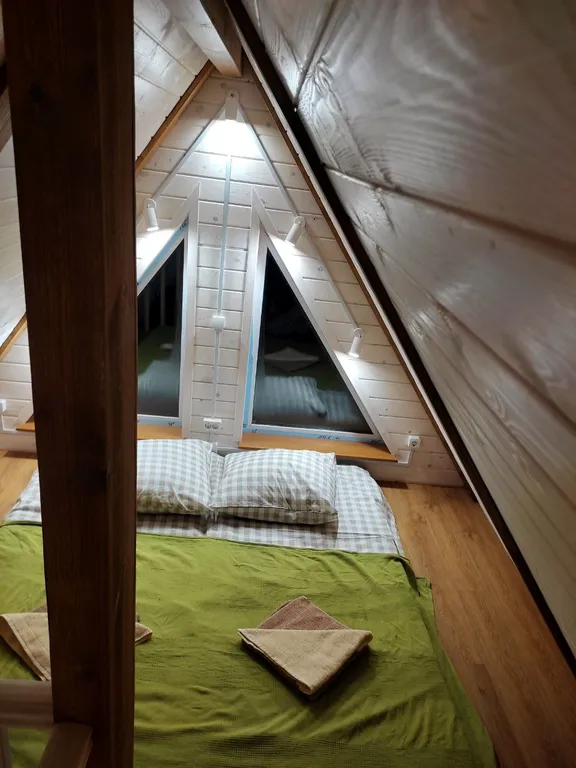 Бурундуки - уютный дом на Байкале на границе заповедника