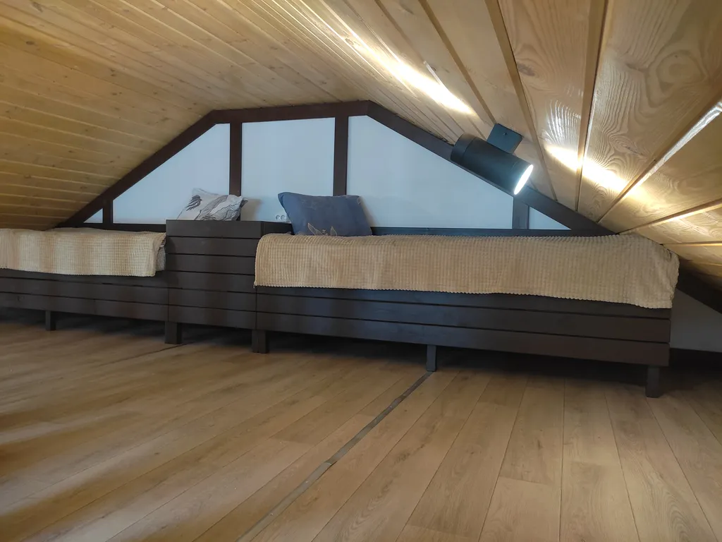 Дом отдыха на берегу озера