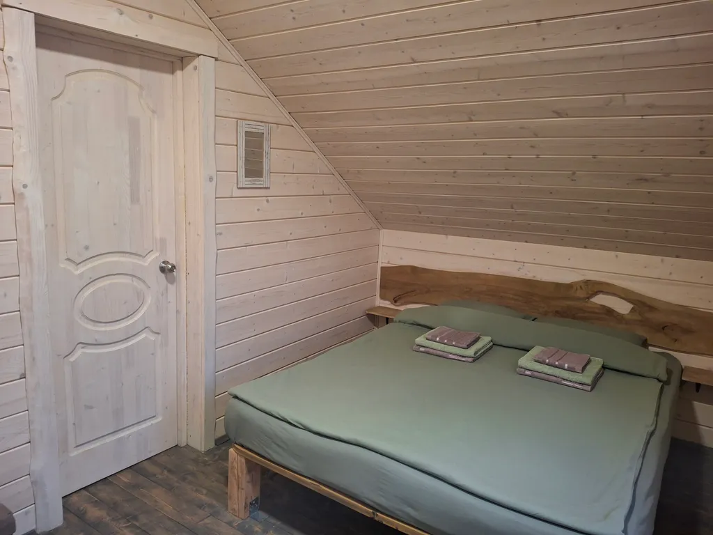 Новый развлекательно-банный комплекс на берегу реки