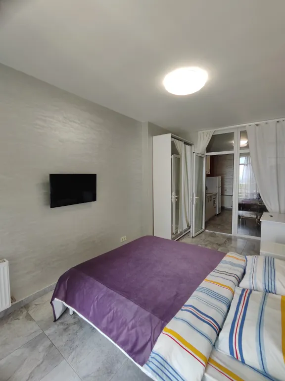 Квартира в 3 минутах от пляжа изумрудный