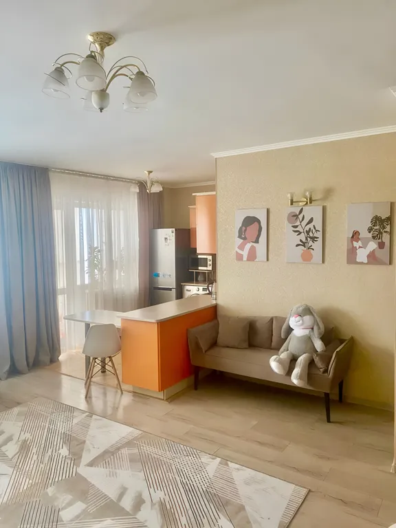 Уютная студия в центре с великолепным видом на горы