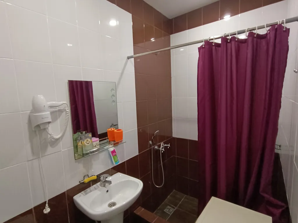 Квартира Квартира Два шага до моря и шикарного загара — Адлер