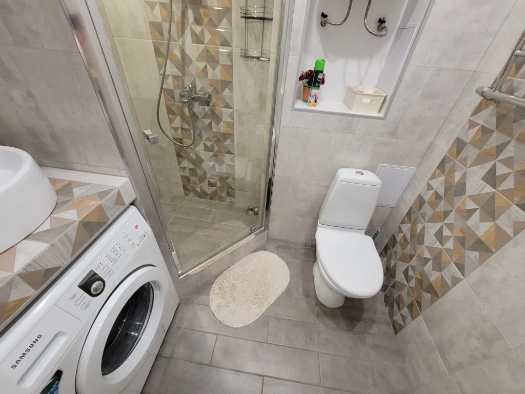 Студия с панорамным видом на город