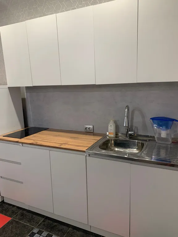 Дом в двух минутах ходьбы от главного входа в курорт