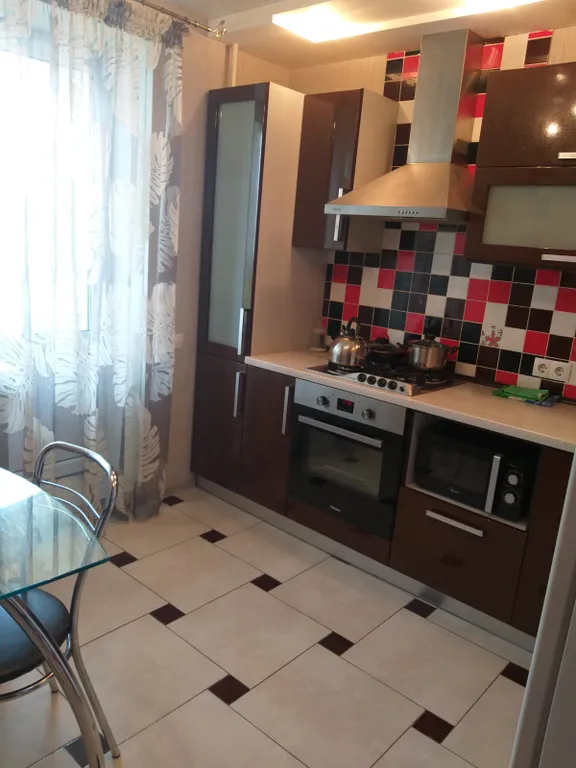 Квартира с евроремонтом напротив футбольной академии