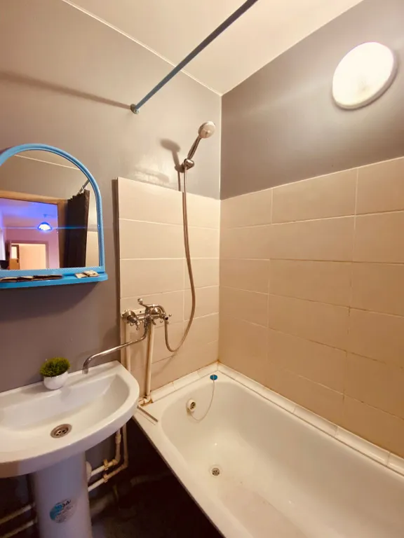 Двухкомнатная уютная квартира