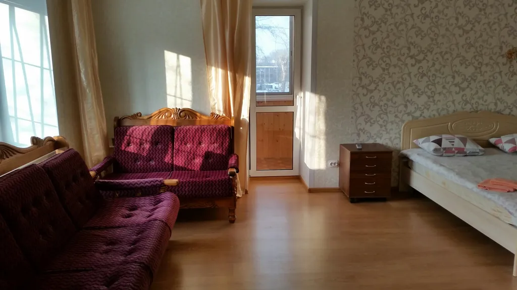 Уютная и чистая квартира в центре — аренда посуточно в Екатеринбург