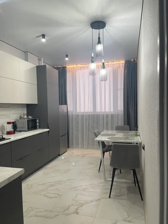 Уютная квартира в новостройке, с красивым видом на гору — аренда посуточно в Минеральные Воды