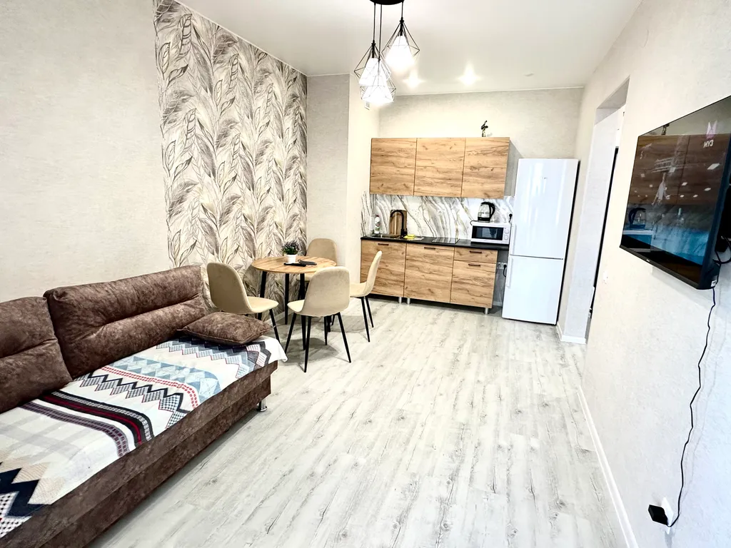 Отличная квартира, в новом доме с прекрасным видом на реку Иртыш