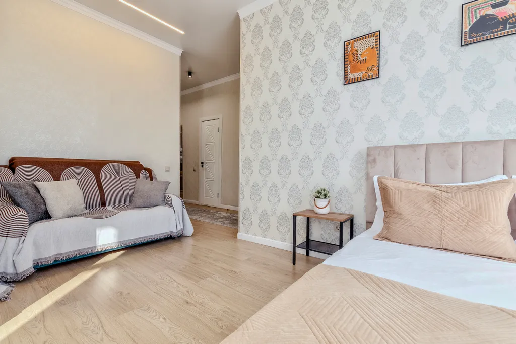 Уютная однокомнатная с видом на город возле набережной в Астане