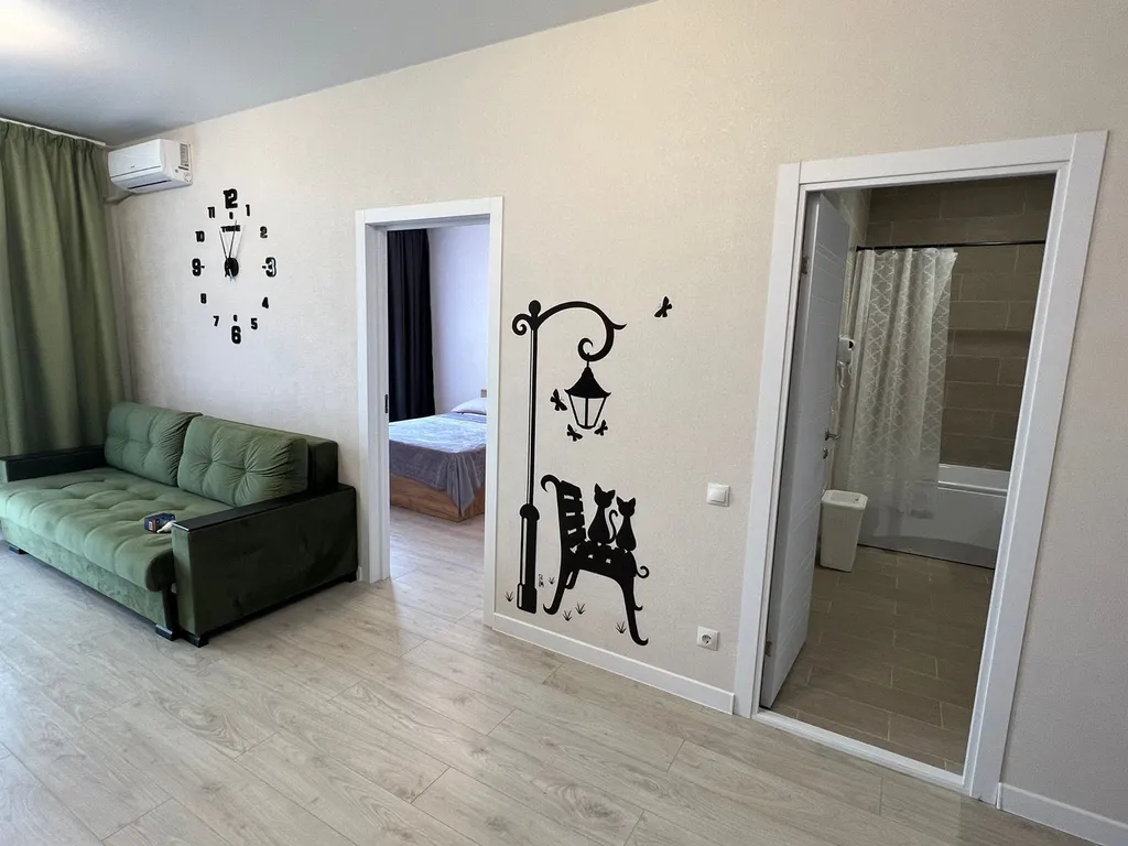 Евродва с бассейнами