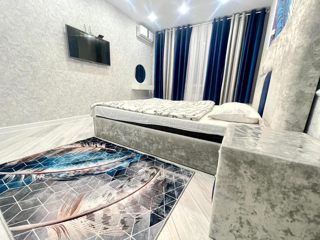 Апартаменты на красной линии(HouseVip26)