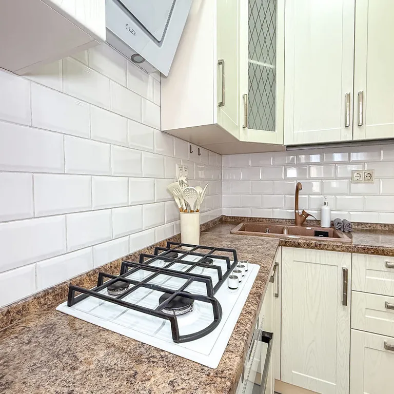 Квартира Чистая и уютная 2-комнатная квартира — Анапа