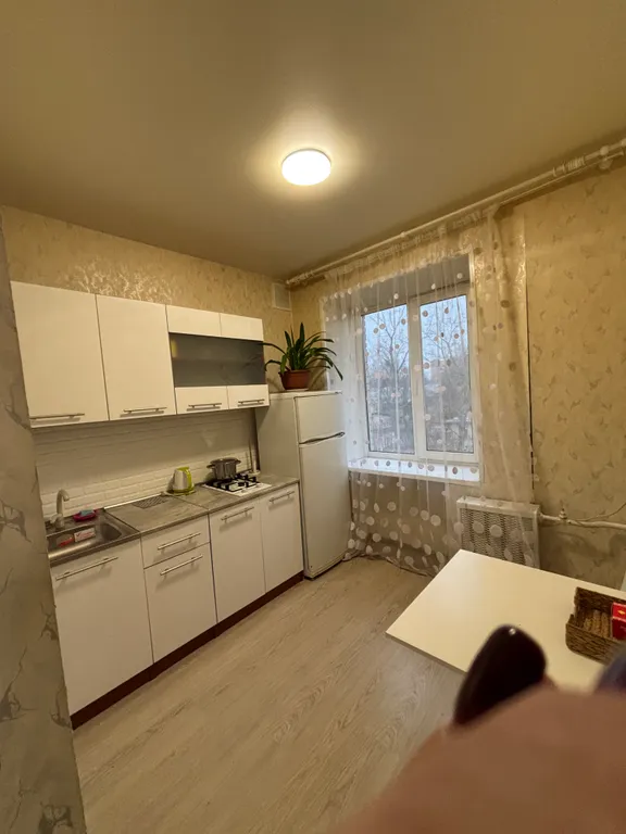 Теплая квартира рядом с эл. станцией Панки