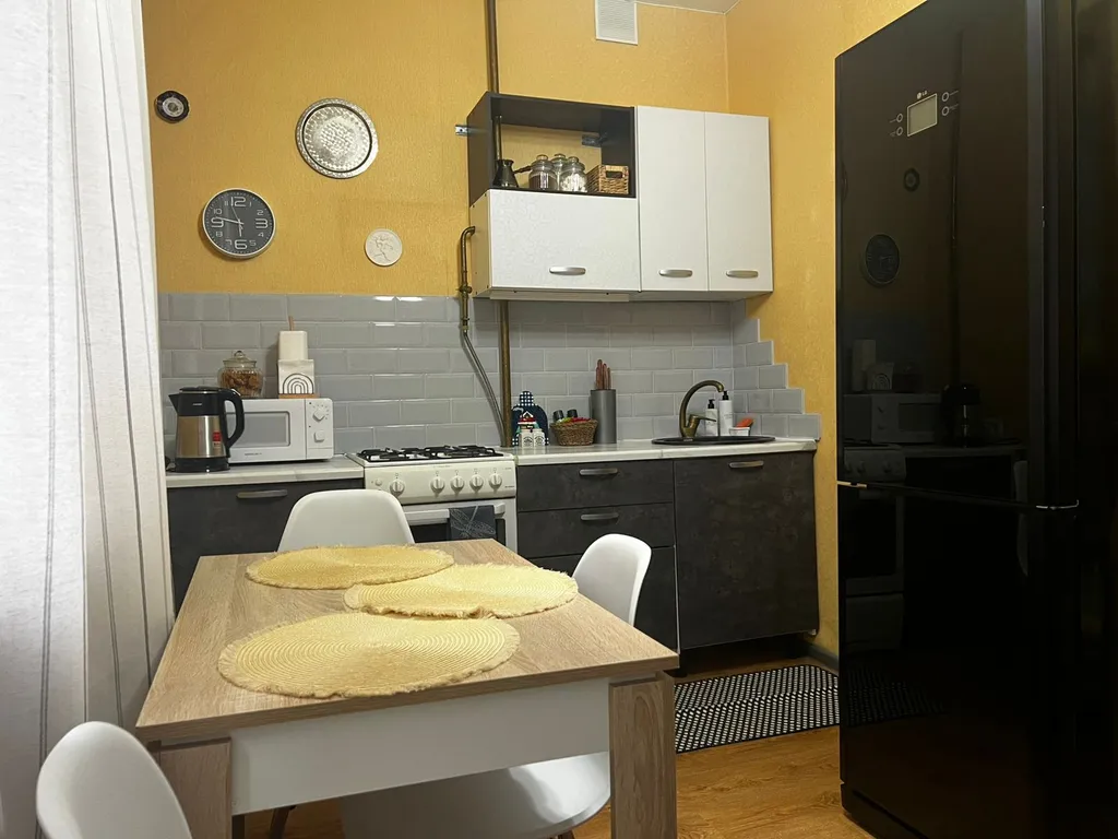 Атмосферная квартира в историческом центре города рядом с вокзалом