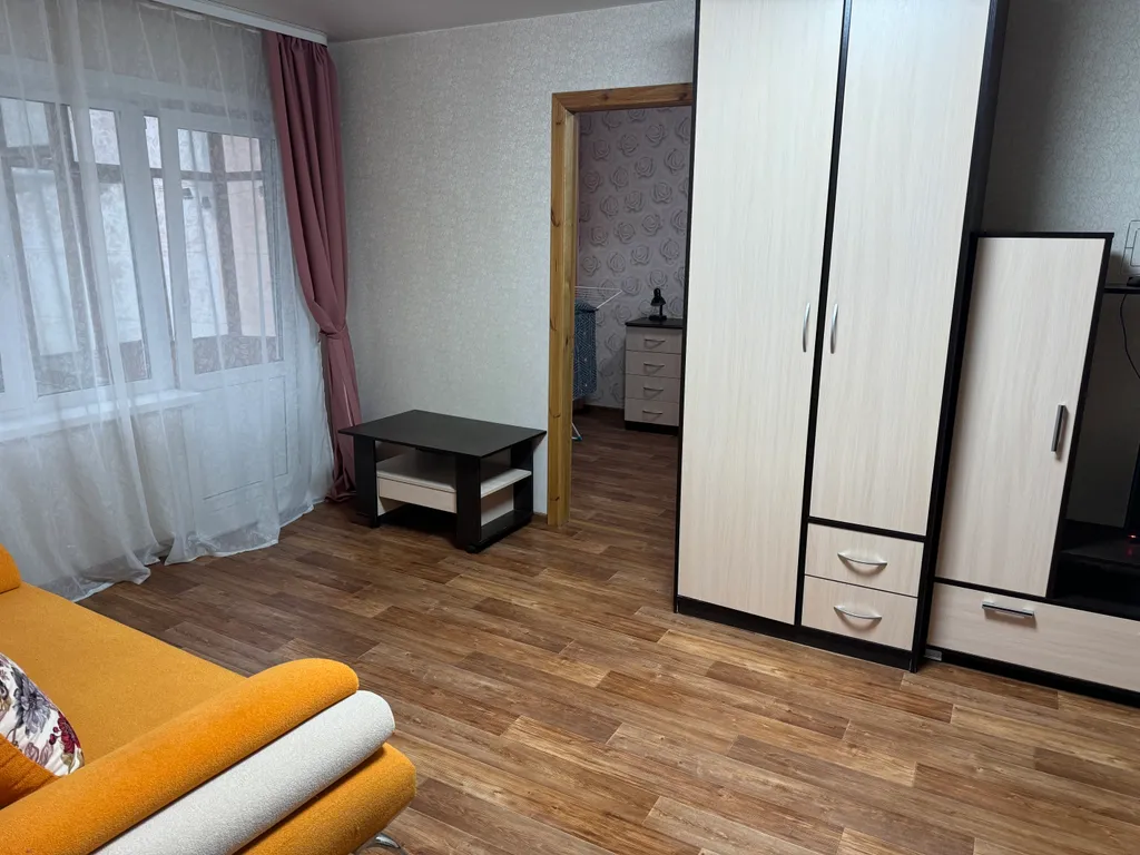 Уютная квартира рядом с бассейном и ледовым дворцом