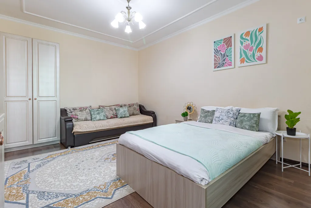 Апартаменты во Временах Года