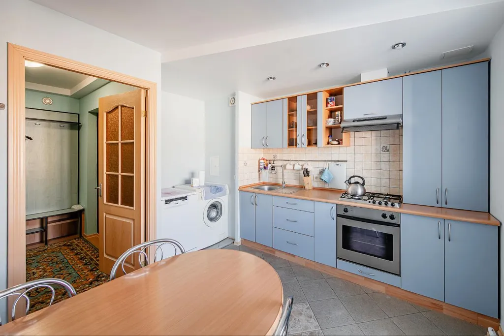 Квартира Просторная квартира рядом с центром и вокзалом — Минск