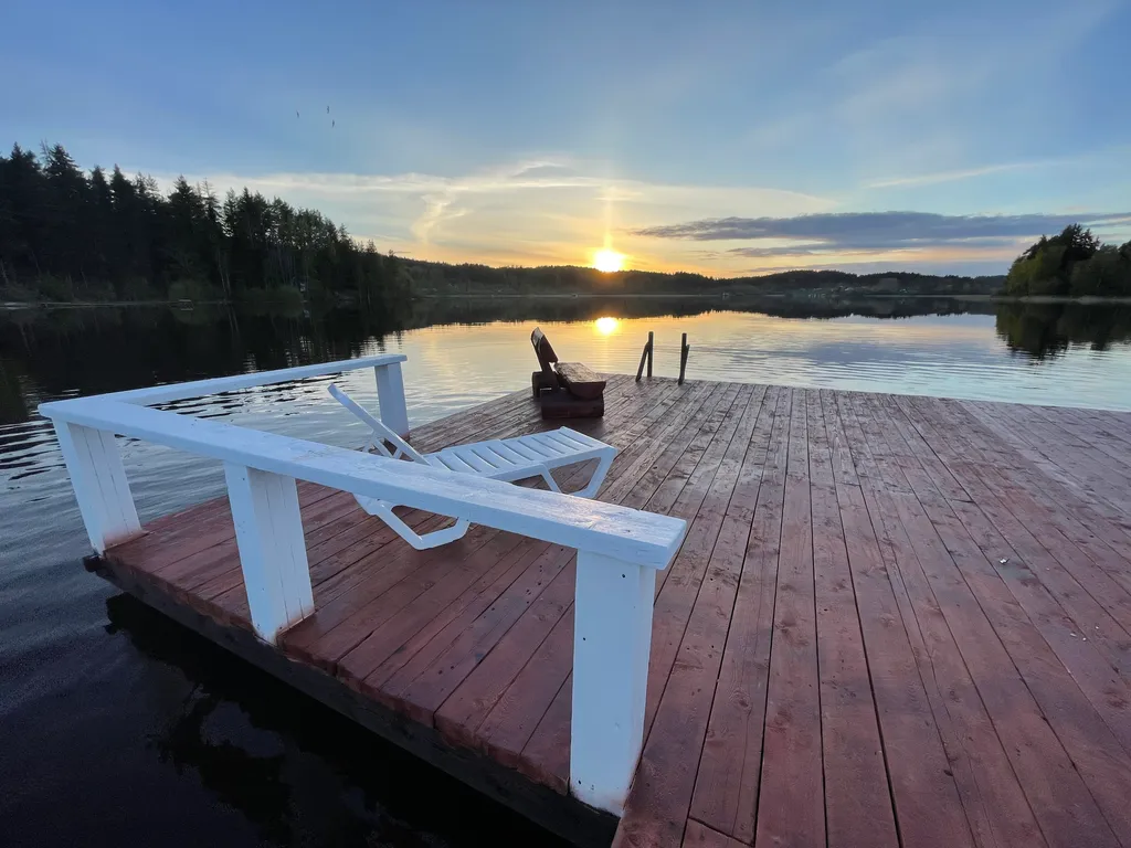 Дом Жемчужный с баней и купелью на первой линии базы «Онегинхутор»